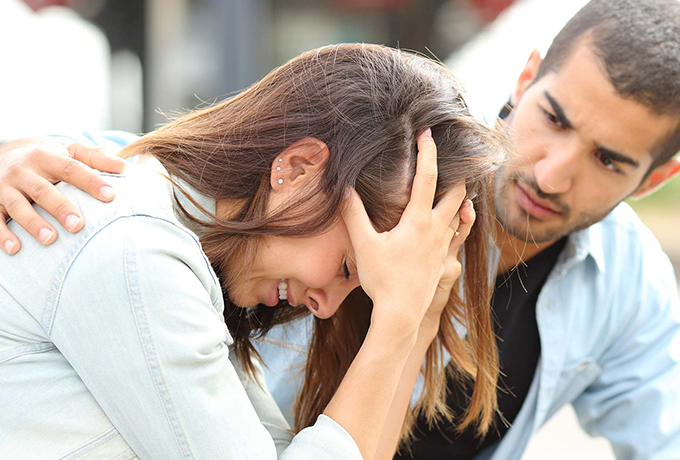 Friend not coping comforting helping